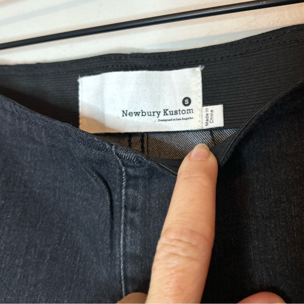 Newbury Kustom Midrise 70’s Bell Bottom Flare Stretch Pull On Jeans Size S - Picture 8 of 11